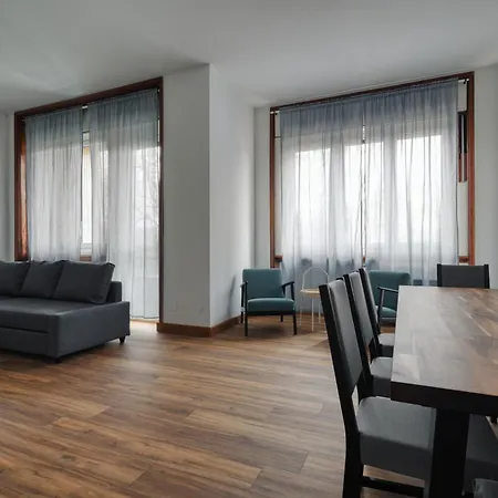 Joivy Chic 3-Bed Flat Near Colonne Di San Lorenzo Milan Exterior photo