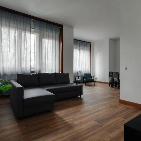 Joivy Chic 3-Bed Flat Near Colonne Di San Lorenzo Milan Exterior photo