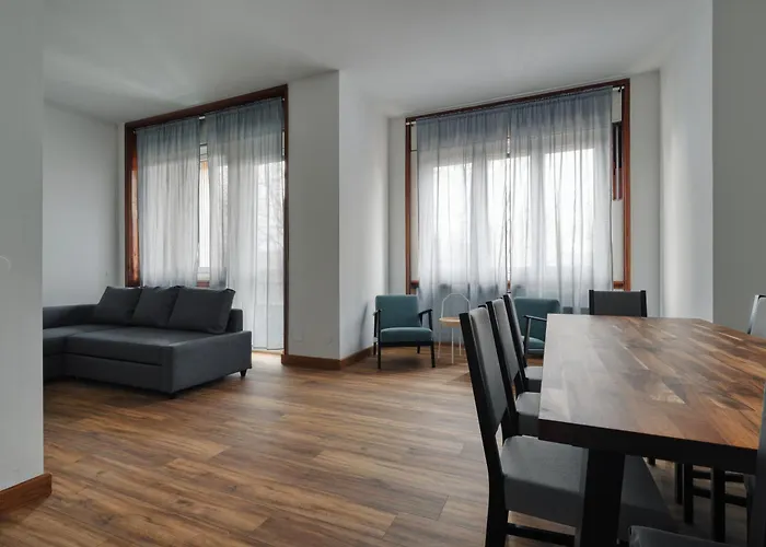 Joivy Chic 3-Bed Flat Near Colonne Di San Lorenzo