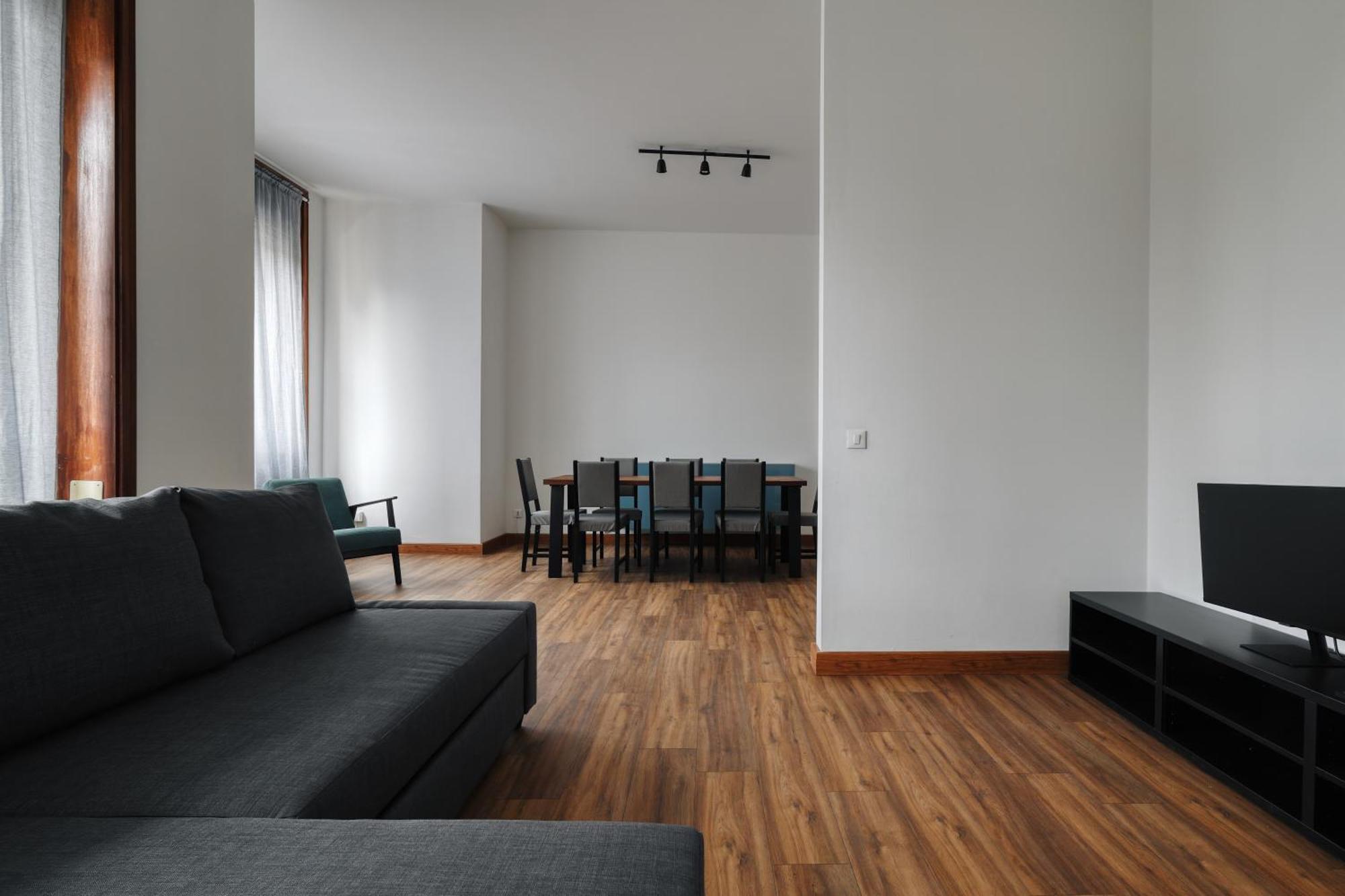 Joivy Chic 3-bed Flat Near Colonne Di San Lorenzo * Milán